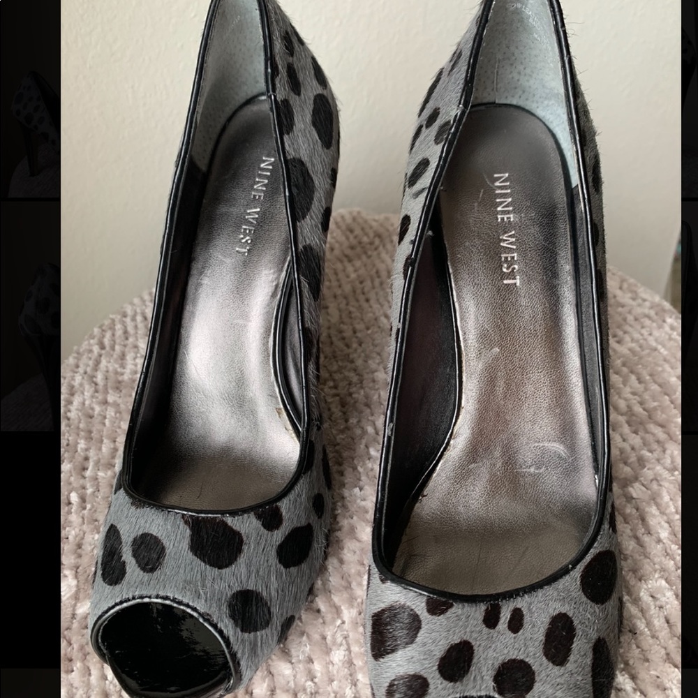 NINE WEST Pony Hair Print Peep Toe Heels 7.5 - Picture 8 of 12